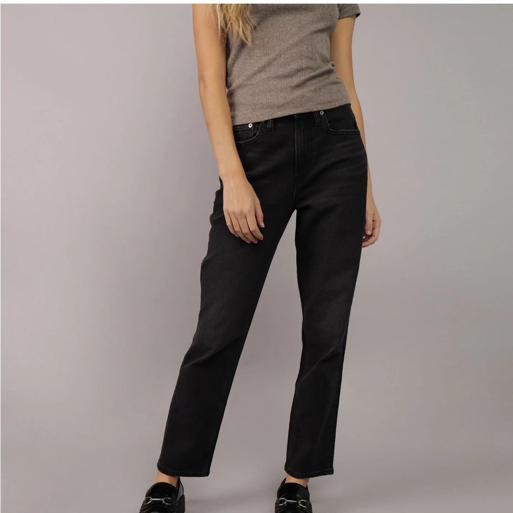 American Eagle Black Super High-Rise Ankle Straight Jeans